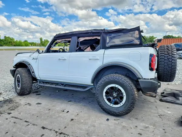 1FMDE5BH7NLB42754 2022 FORD BRONCO - Image 2