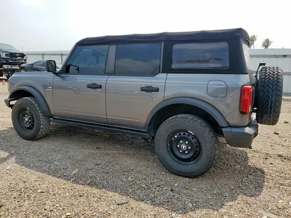 1FMDE5BH7PLA83045 2023 FORD BRONCO - Image 2