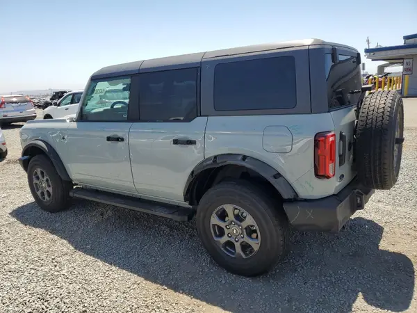 1FMDE5BH8NLA75341 2022 FORD BRONCO - Image 2