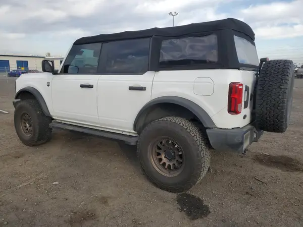 1FMDE5BH8NLA87120 2022 FORD BRONCO - Image 2