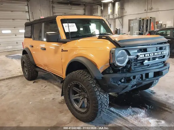 1FMDE5BH8NLB16812 2022 FORD BRONCO - Image 1