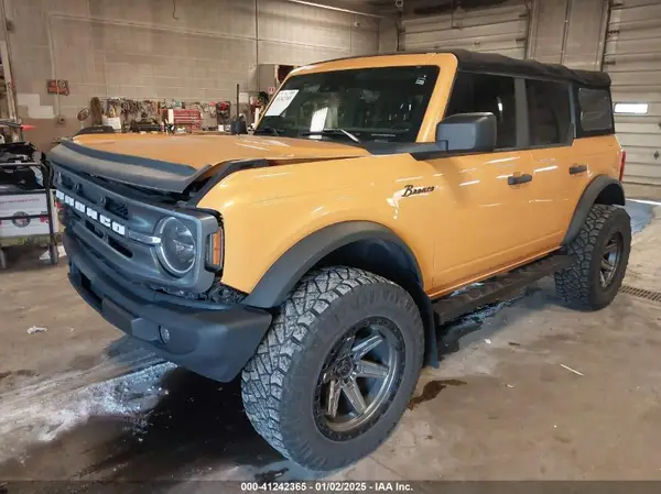 1FMDE5BH8NLB16812 2022 FORD BRONCO - Image 2