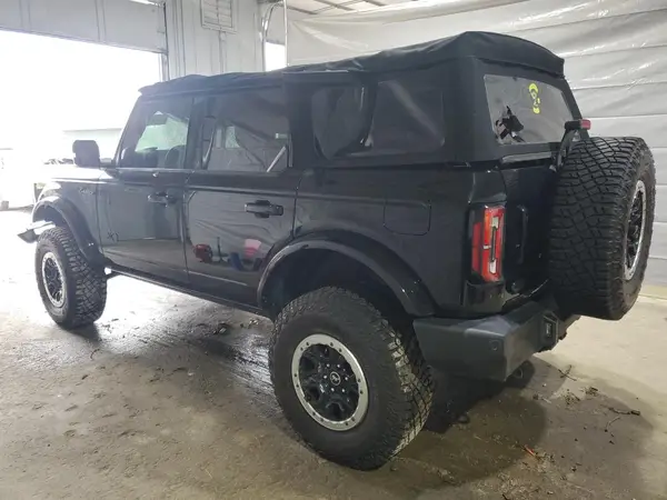 1FMDE5BH8NLB33495 2022 FORD BRONCO - Image 2