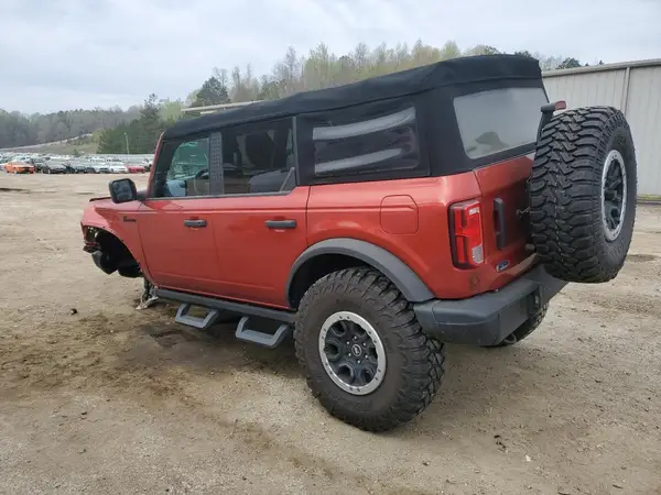 1FMDE5BH8PLB94008 2023 FORD BRONCO - Image 2