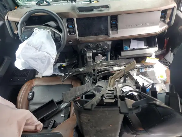 1FMDE5BH8PLC16038 2023 FORD BRONCO - Image 8