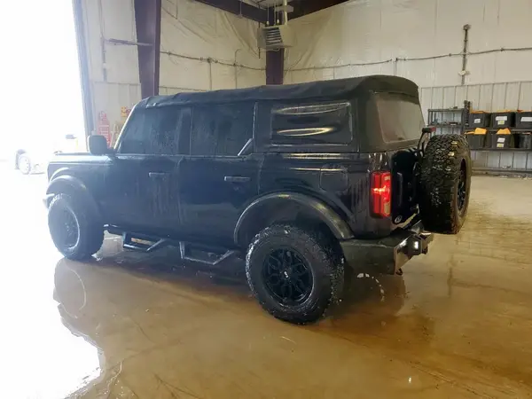 1FMDE5BH9NLA79561 2022 FORD BRONCO - Image 2