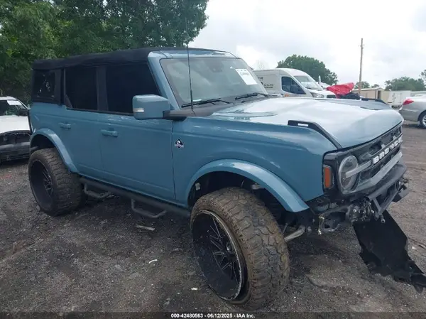 1FMDE5BH9NLB11487 2022 FORD BRONCO - Image 1