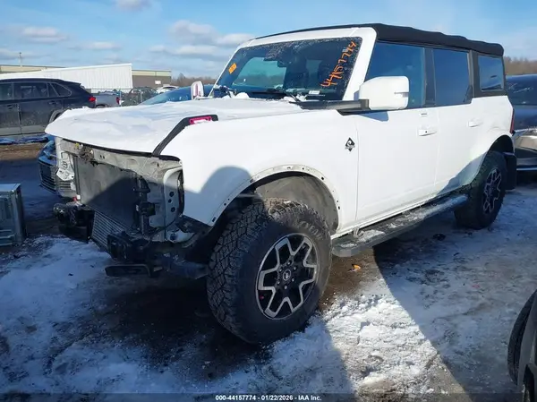 1FMDE5BH9NLB25969 2022 FORD BRONCO - Image 2