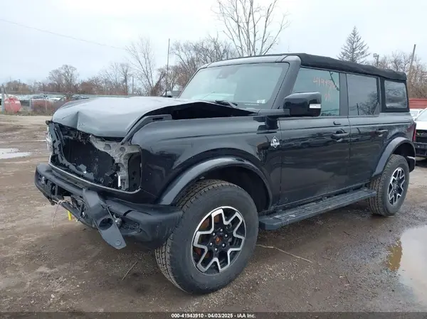 1FMDE5BH9NLB84598 2022 FORD BRONCO - Image 2