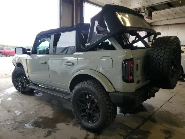 1FMDE5BH9NLB88795 2022 FORD BRONCO - Image 2