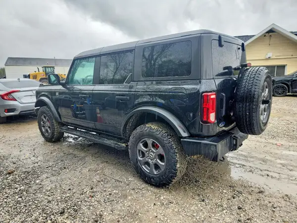 1FMDE5BH9PLB11539 2023 FORD BRONCO - Image 2