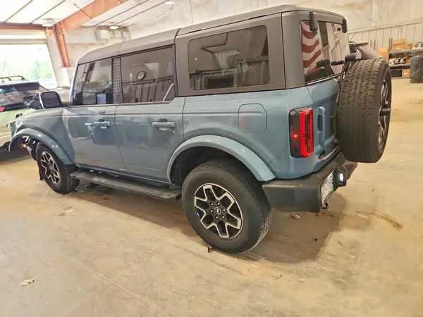 1FMDE5BH9PLB16109 2023 FORD BRONCO - Image 2