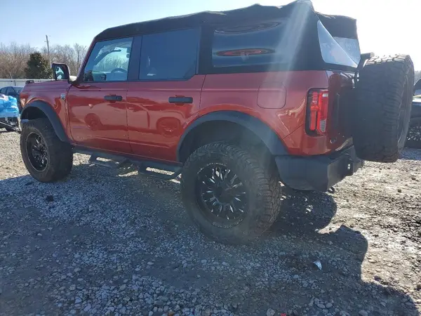 1FMDE5BH9PLB17888 2023 FORD BRONCO - Image 2