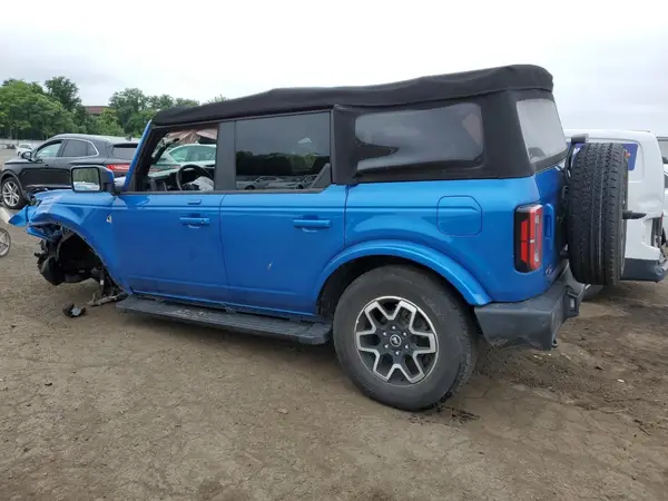 1FMDE5BHXNLA99575 2022 FORD BRONCO - Image 2