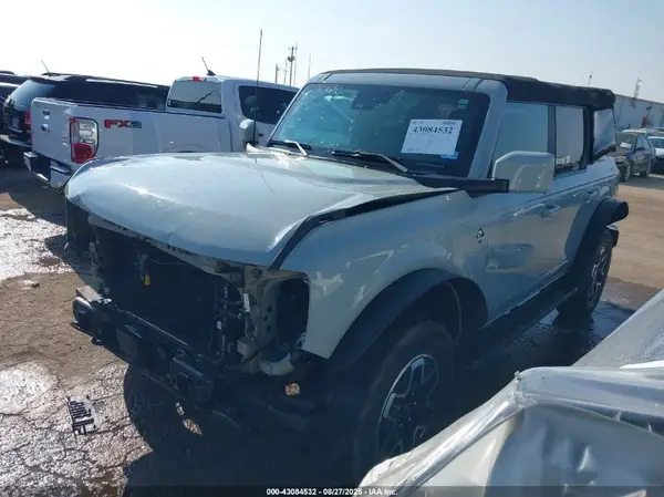 1FMDE5BHXNLB77725 2022 FORD BRONCO - Image 2