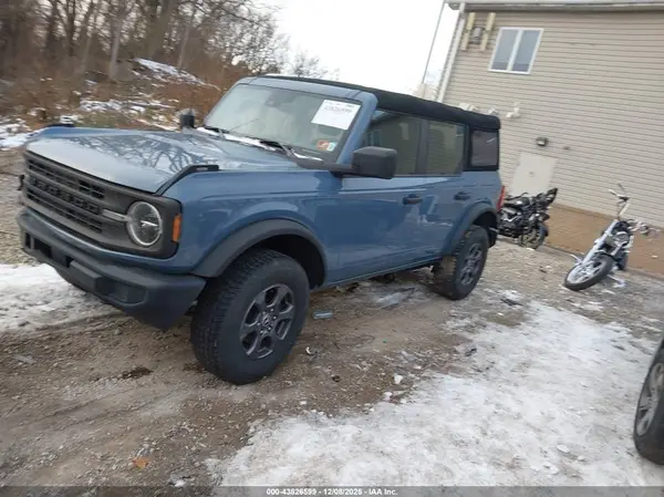 1FMDE5BHXPLB05958 2023 FORD BRONCO - Image 2