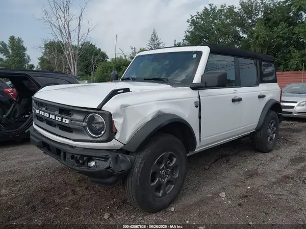 1FMDE5BHXPLC18289 2023 FORD BRONCO - Image 2