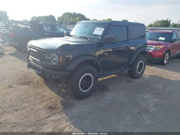 1FMDE5CH0NLB67106 2022 FORD BRONCO - Image 2