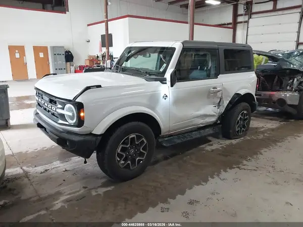 1FMDE5CH1PLC18230 2023 FORD BRONCO - Image 2