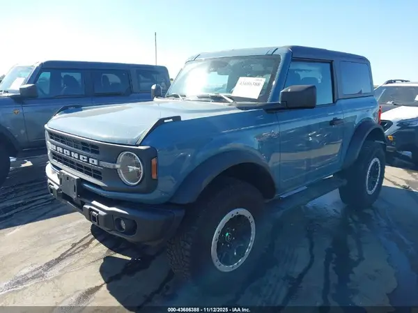 1FMDE5CH3PLB49797 2023 FORD BRONCO - Image 2