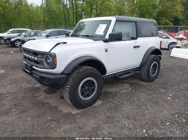 1FMDE5CH6PLC11404 2023 FORD BRONCO - Image 2