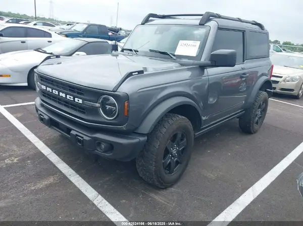 1FMDE5CH8PLB04693 2023 FORD BRONCO - Image 2