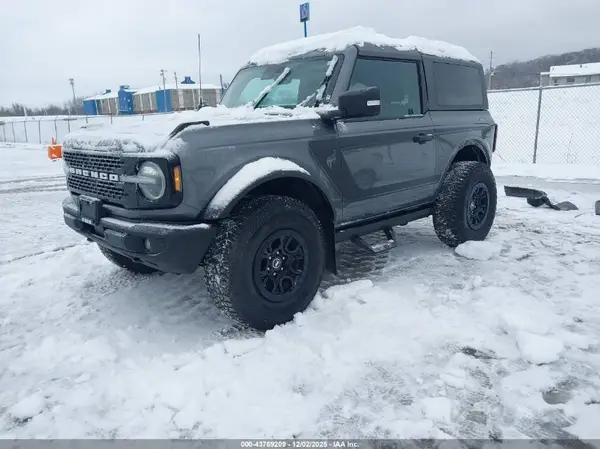 1FMDE5CP0NLB68800 2022 FORD BRONCO - Image 2