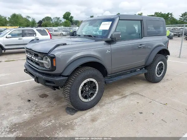 1FMDE5CP1NLA73422 2022 FORD BRONCO - Image 2