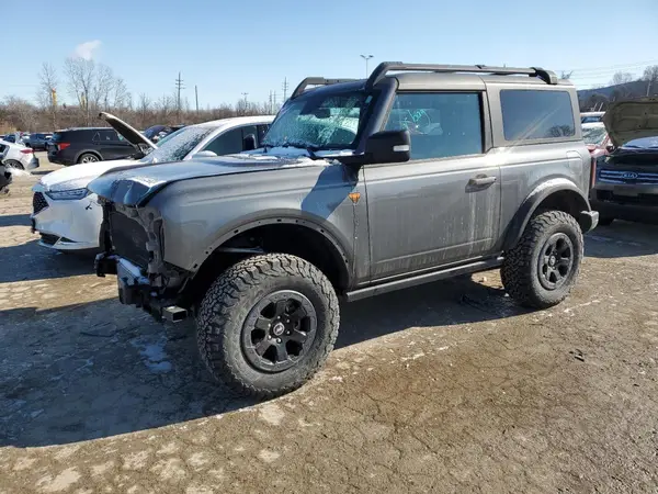 1FMDE5CP1NLB49365 2022 FORD BRONCO - Image 1