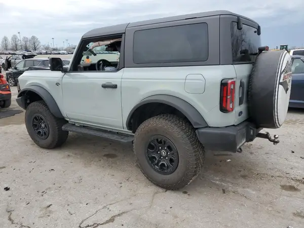 1FMDE5CP1NLB68658 2022 FORD BRONCO - Image 2