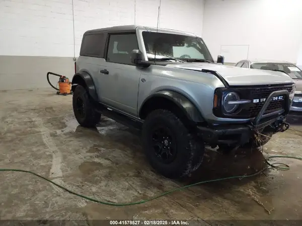 1FMDE5CP3NLB40814 2022 FORD BRONCO - Image 1