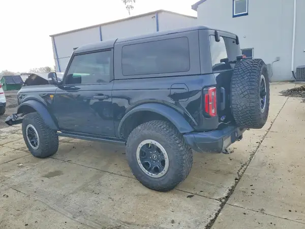 1FMDE5CP3NLB66796 2022 FORD BRONCO - Image 2