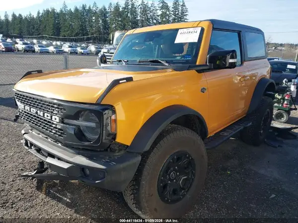 1FMDE5CP4MLB02975 2021 FORD BRONCO - Image 2