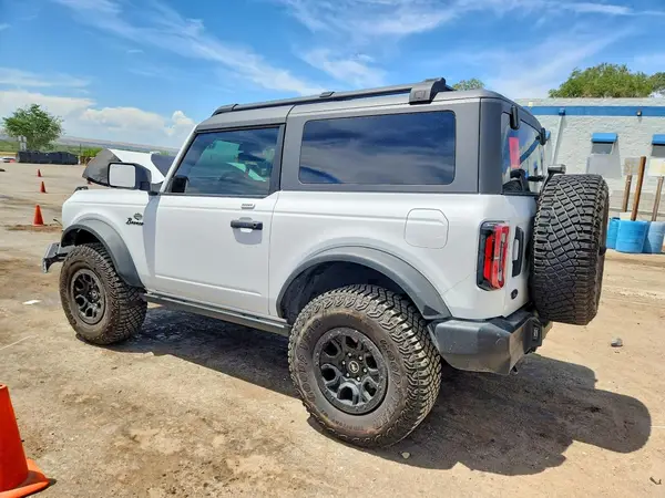 1FMDE5CP4PLB32949 2023 FORD BRONCO - Image 2