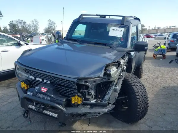 1FMDE5CP4PLB46012 2023 FORD BRONCO - Image 2
