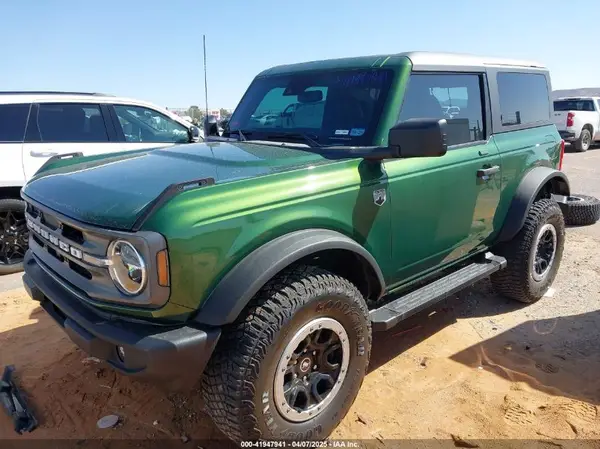 1FMDE5CP6PLB96281 2023 FORD BRONCO - Image 2