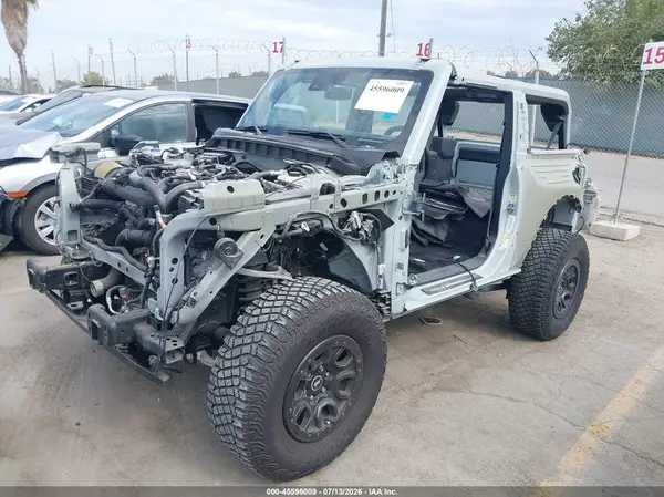 1FMDE5CP7NLB32487 2022 FORD BRONCO - Image 2