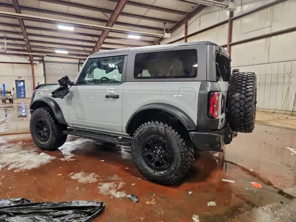 1FMDE5CP7PLB55934 2023 FORD BRONCO - Image 2