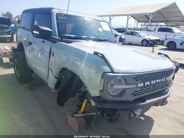 1FMDE5CP9PLC10948 2023 FORD BRONCO - Image 1