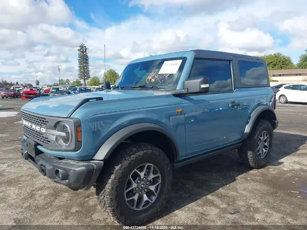 1FMDE5CPXPLB88913 2023 FORD BRONCO - Image 2