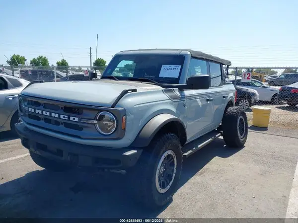 1FMDE5DH0MLA94865 2021 FORD BRONCO - Image 2