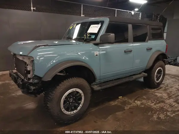 1FMDE5DH0PLC12031 2023 FORD BRONCO - Image 2