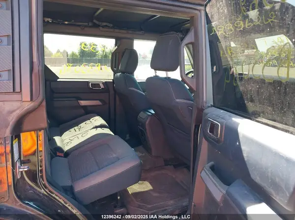 1FMDE5DH2NLB33084 2022 FORD BRONCO - Image 8