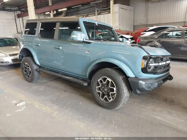 1FMDE5DH3PLC10726 2023 FORD BRONCO - Image 1