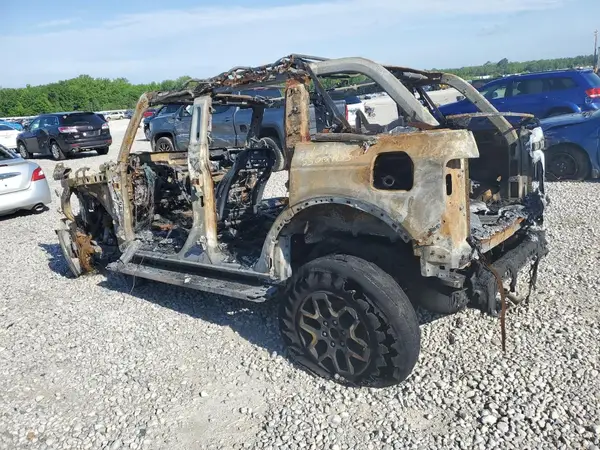 1FMDE5DH5MLB01194 2021 FORD BRONCO - Image 2