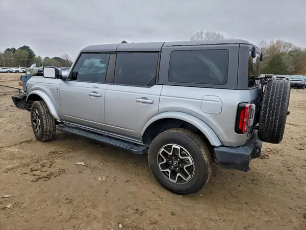 1FMDE5DH5PLA98754 2023 FORD BRONCO - Image 2