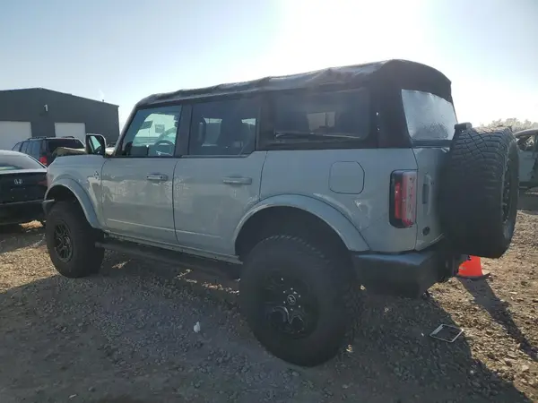 1FMDE5DH6MLB02483 2021 FORD BRONCO - Image 2