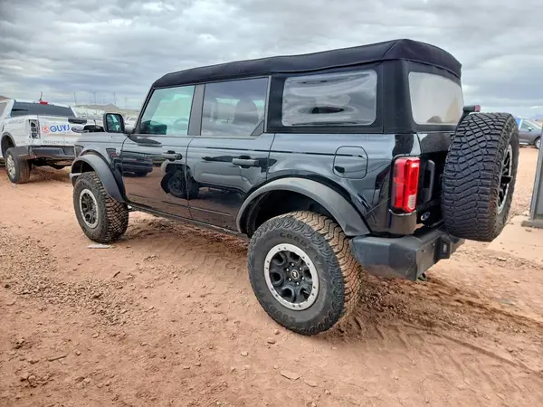1FMDE5DH6PLB33527 2023 FORD BRONCO - Image 2
