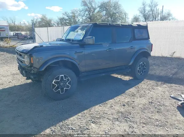 1FMDE5DH8NLB78790 2022 FORD BRONCO - Image 2