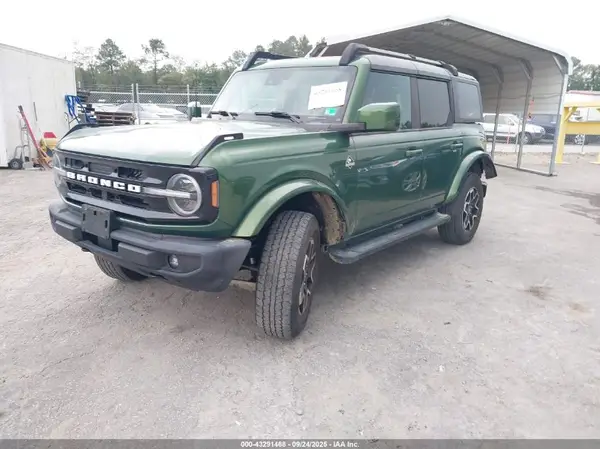 1FMDE5DH9NLA84661 2022 FORD BRONCO - Image 2